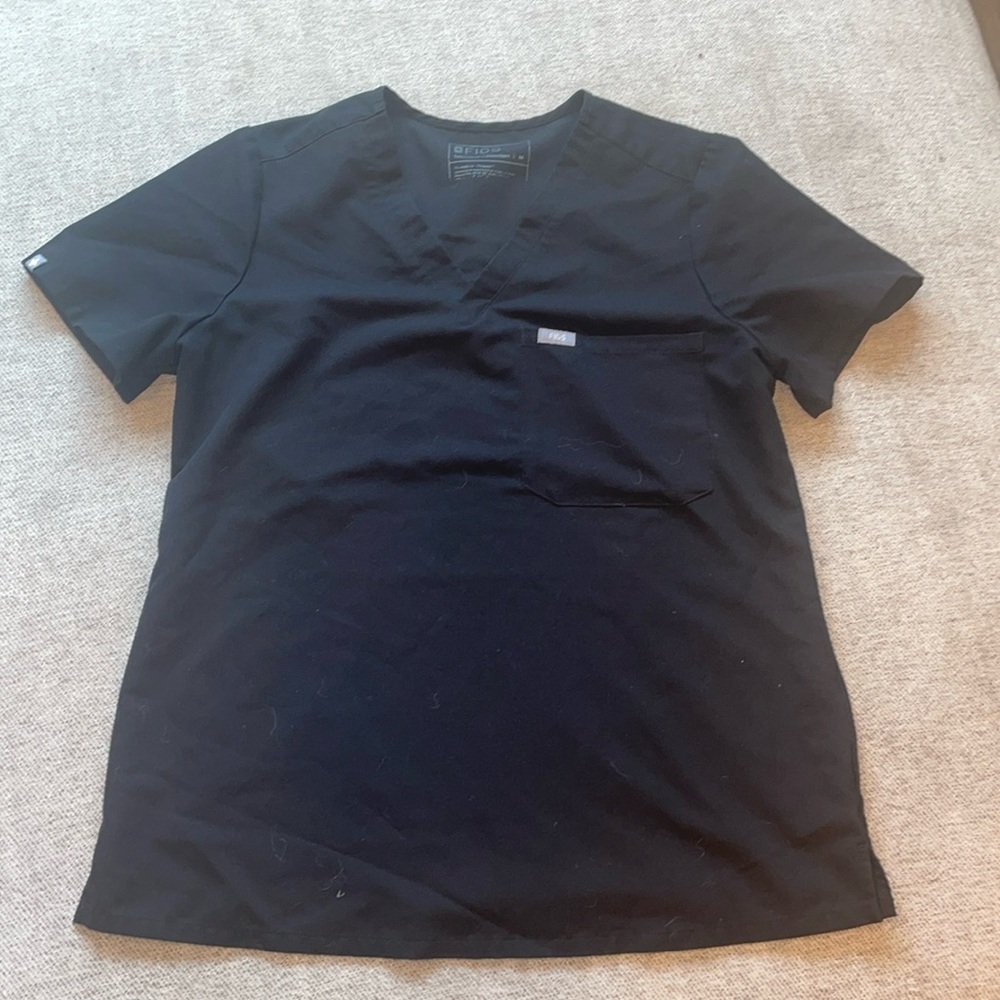 Figs One Pocket Top